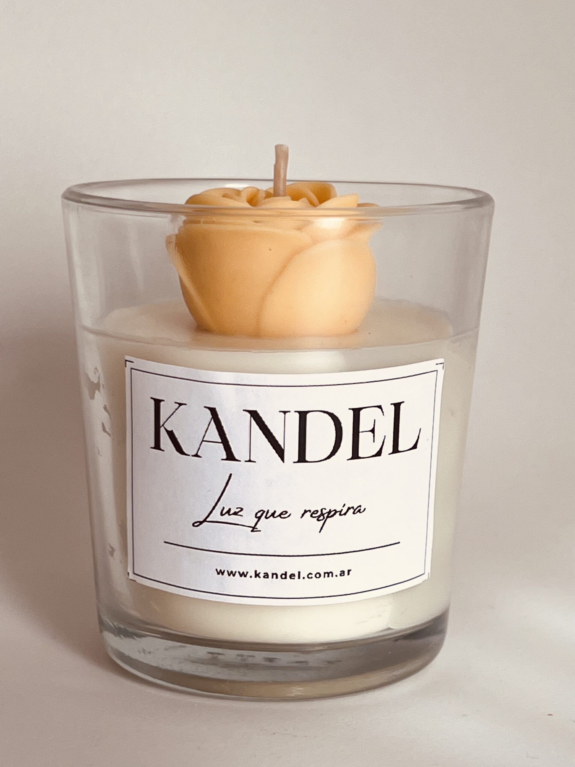 Vela con Rosa “Encanto” - Imagen 7