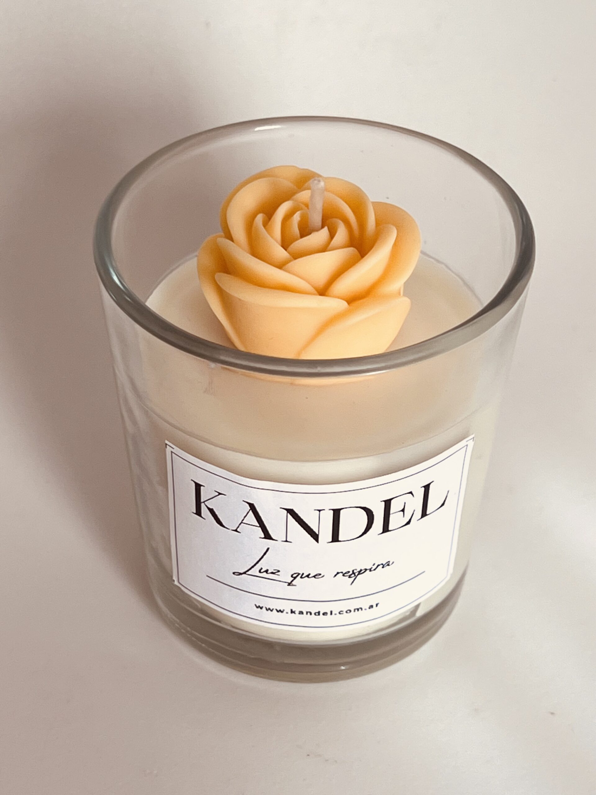 Vela con Rosa “Encanto”