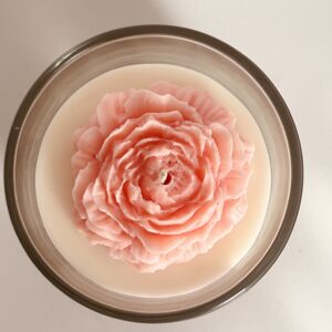 Vela con Peonía “Elise”